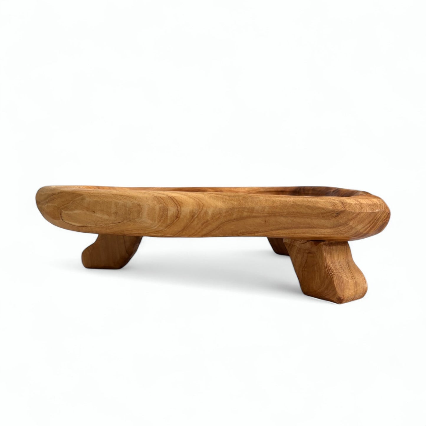 Cleo på Fot – Rustik Träbräda